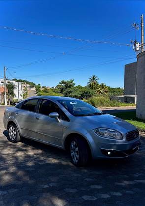 FIAT LINEA 1.8 ABSOLUTE 16V FLEX 4P AUTOMATIZADO